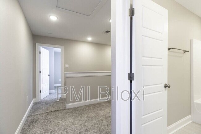 Building Photo - 16982 W Landon Green Cir