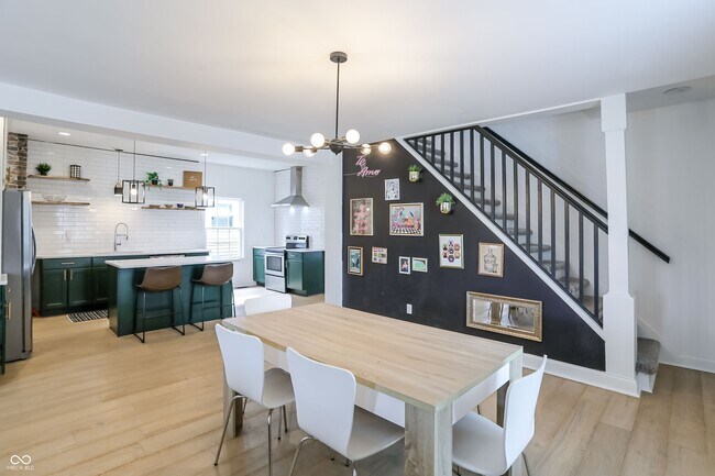 Building Photo - 1306 S East St