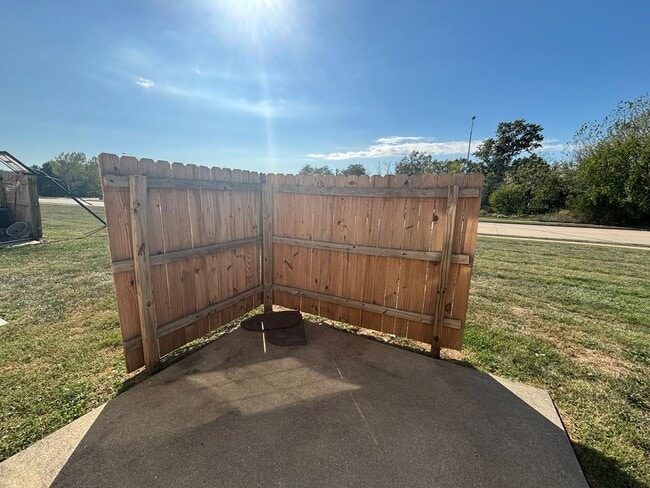 Building Photo - 5309-5311 Currituck Lane