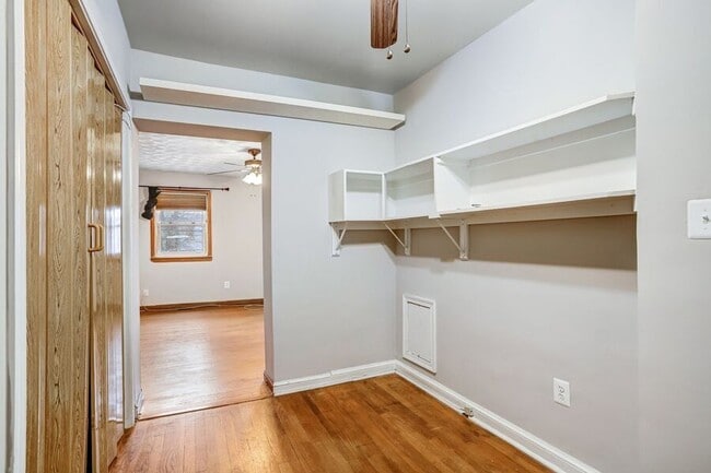 Building Photo - 3351 Clay St NE