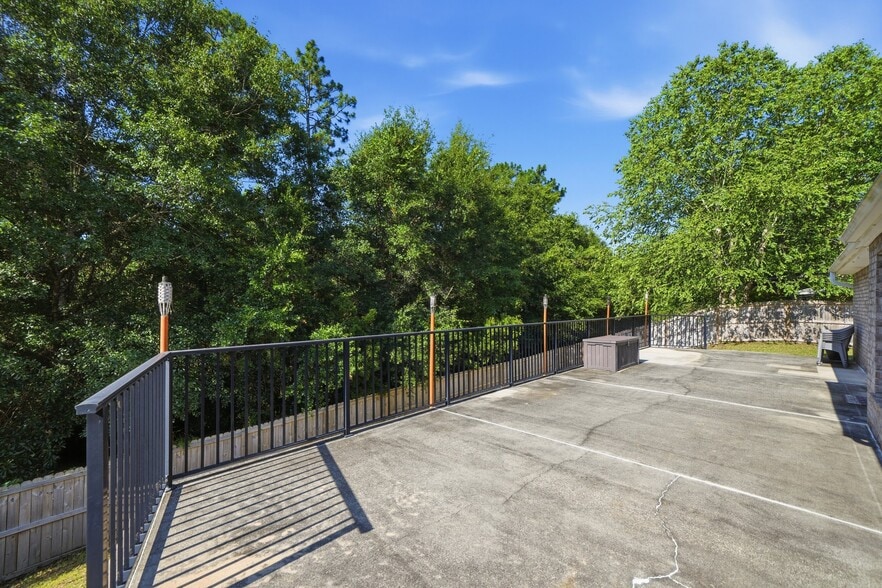 Building Photo - 6381 Havenmist Ln