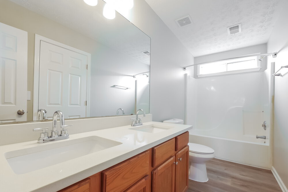 Building Photo - 8062 Mustang Ln