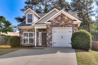 Building Photo - 913 Cabot Cove