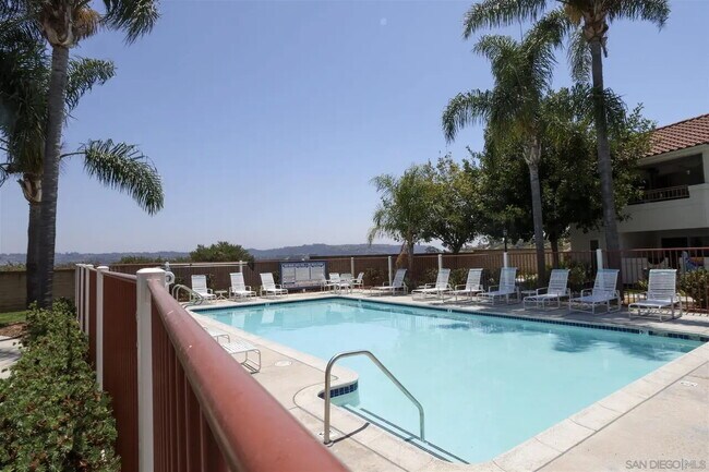 Building Photo - Inviting Rancho Peñasquitos Condo with Poo...