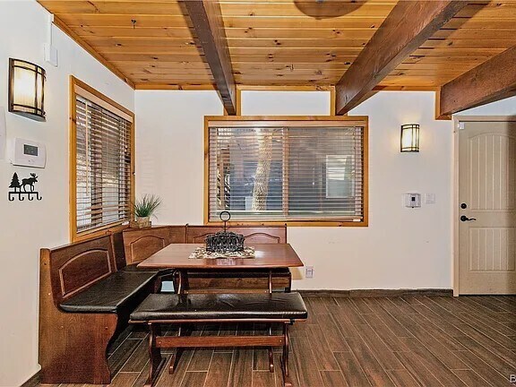 Building Photo - Lake View Modified Gambrel with Spa Near Bear Mountain