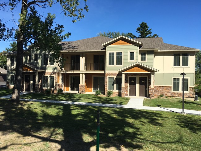 Primary Photo - Tall Pine Estates