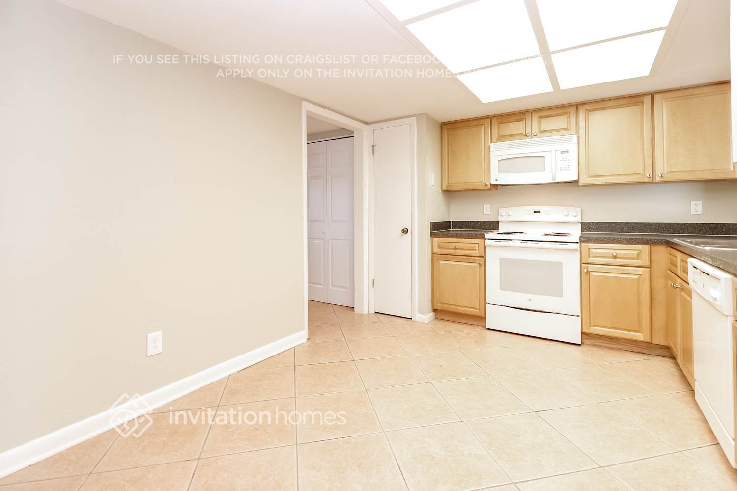 Building Photo - 12111 92nd Way N