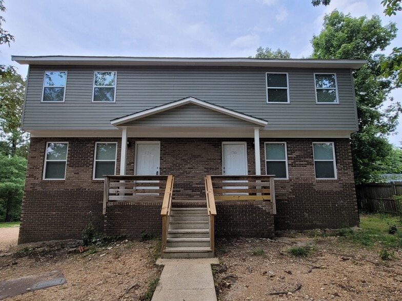 Building Photo - 1710 6th Pl Cir NW