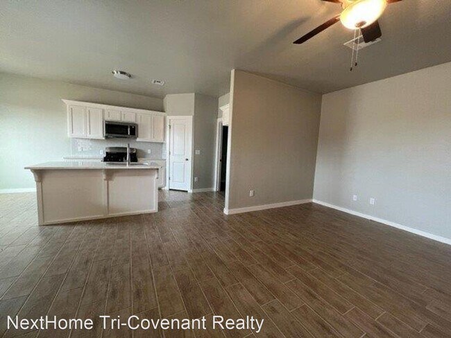 Building Photo - 3 br, 2 bath House - 1325 SW Heatherbrook Way