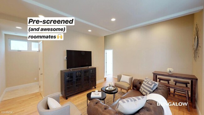 Building Photo - 928 Foothill Blvd