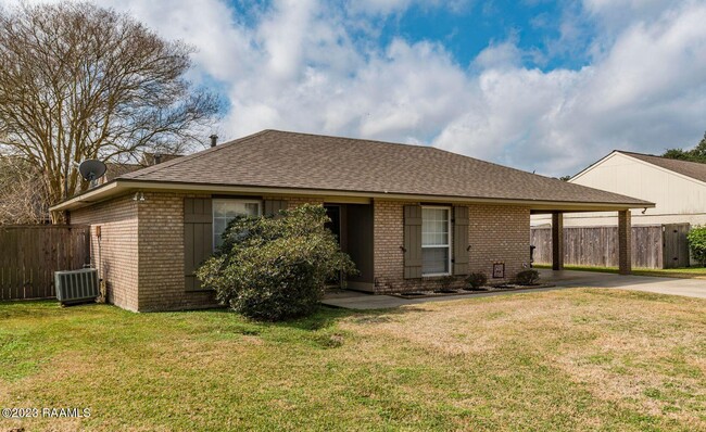 Primary Photo - 117 Gayle Dr