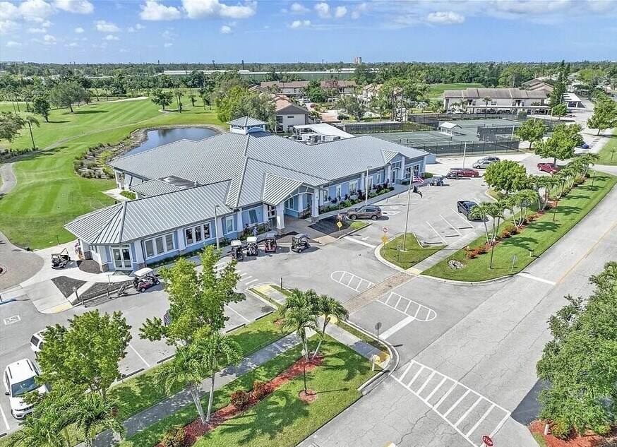 Building Photo - 5625 Trailwinds Dr