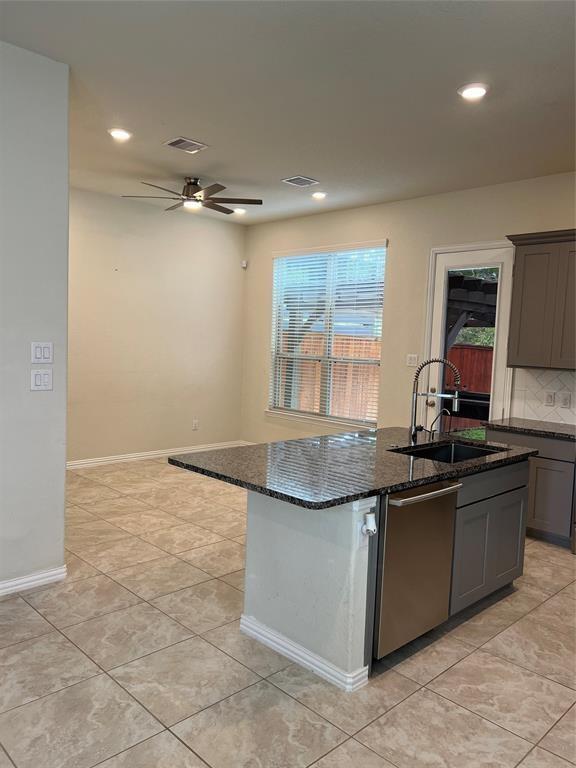 Building Photo - 186 Moon Dance Ct