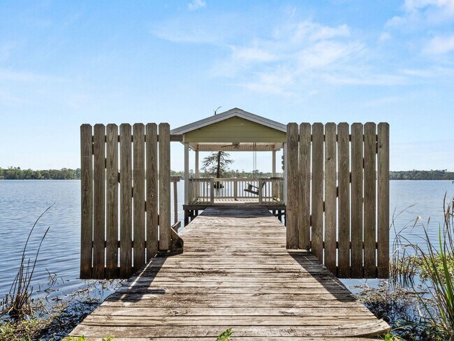 Building Photo - 652 Emory Landing Rd