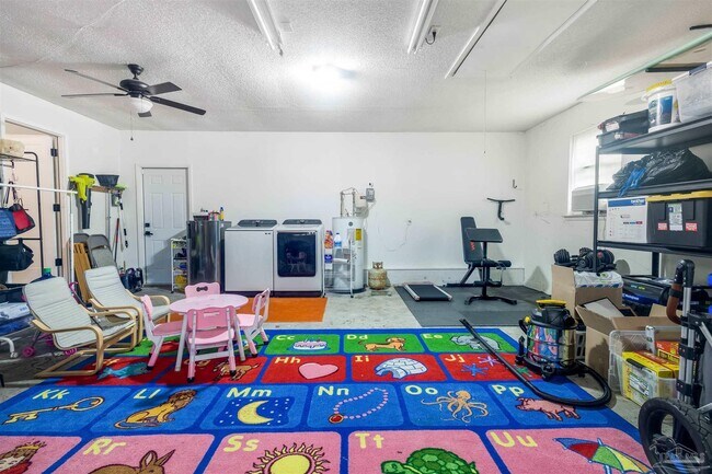 Building Photo - 4261 Obregon Dr