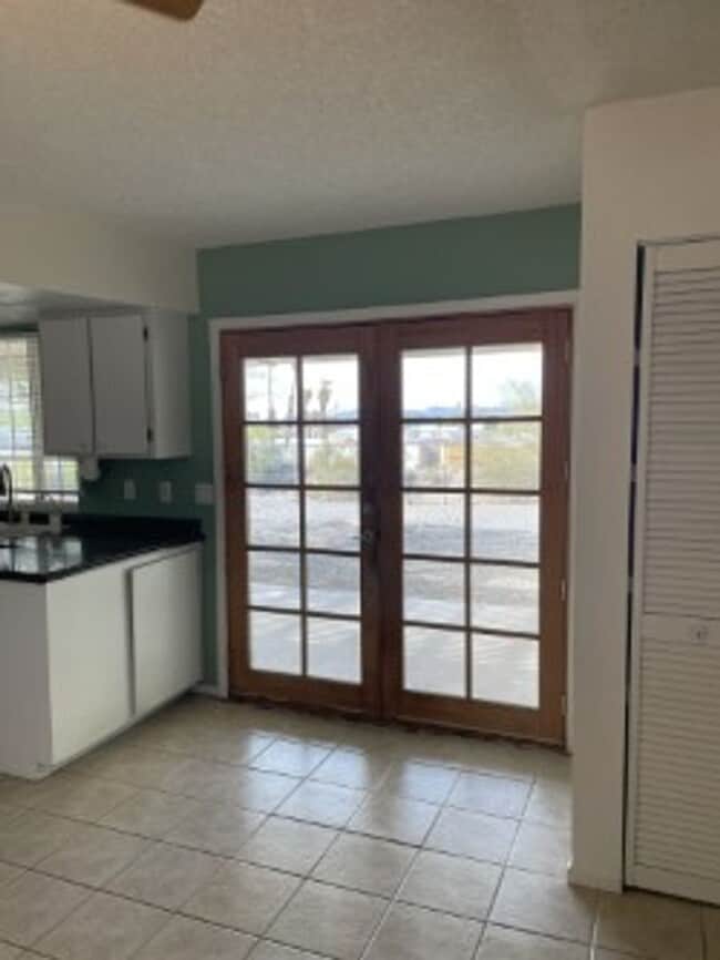 Building Photo - PENDING APPROVED APPLICATION!!!-No longer ...