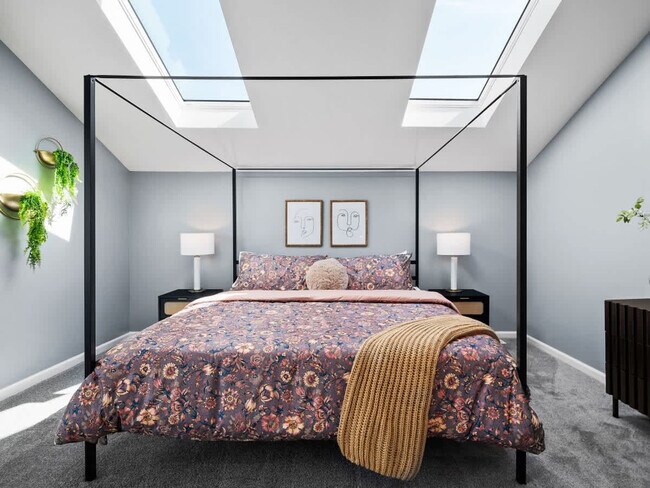 Building Photo - 6110 Lawn Ave