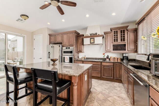 Building Photo - 2288 E Wisteria Dr