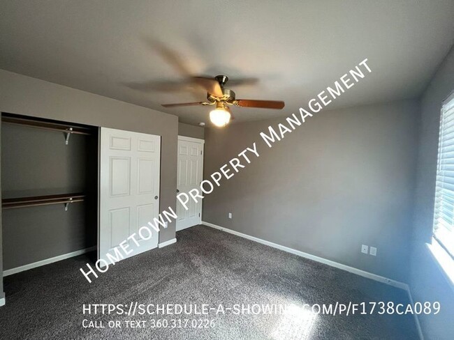 Building Photo - Large 4 Bedroom home in Horizon Pointe!