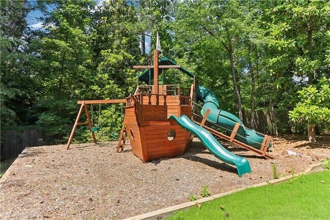 Building Photo - 211 Mount Vernon Hwy