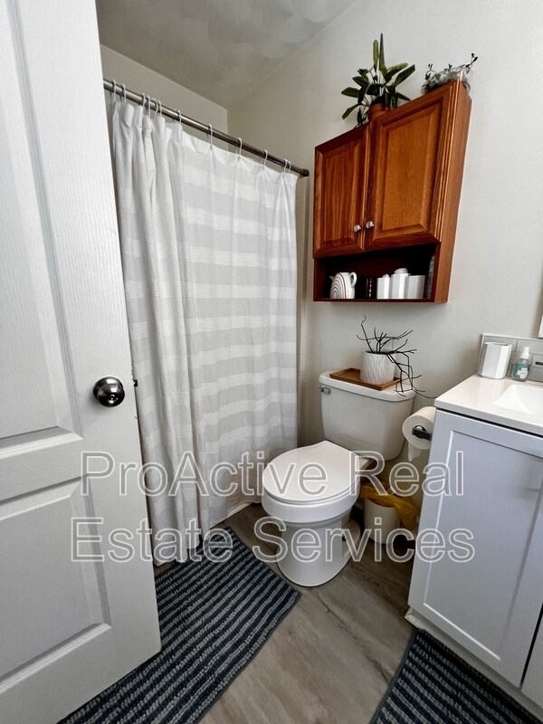 Building Photo - 5268 Pirata Pl
