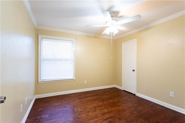 Building Photo - 310 Overland Dr