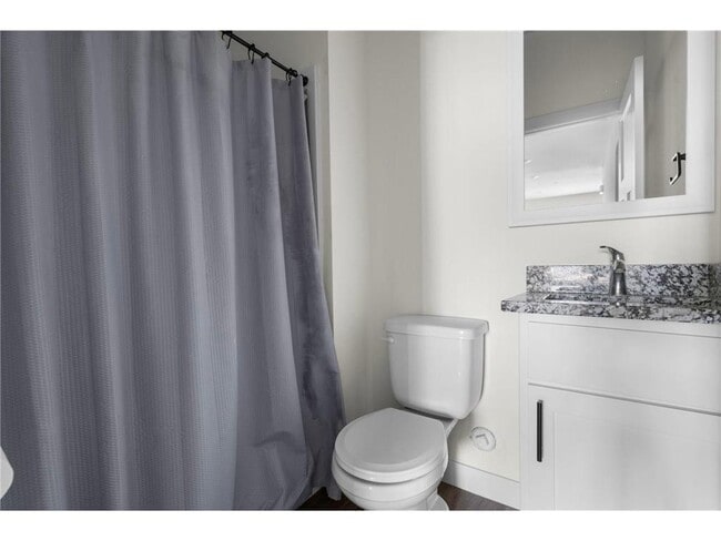 Building Photo - 1795 Cleveland Ct S