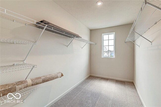 Building Photo - 5420 Laurel Crest Run