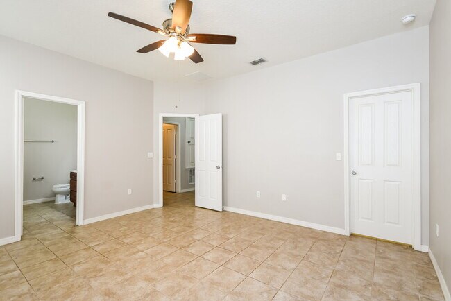 Building Photo - 1011 Hermosa Way