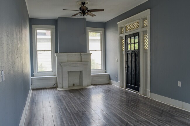 Building Photo - 2416 Highland Ave