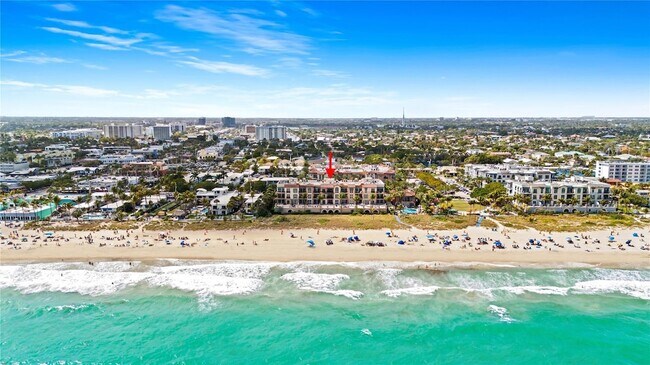 Building Photo - 4444 El Mar Dr