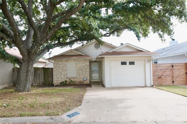 Building Photo - 13103 Pollard Dr