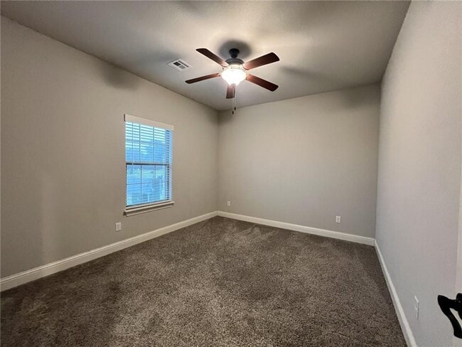 Building Photo - 597 Quartz Wy