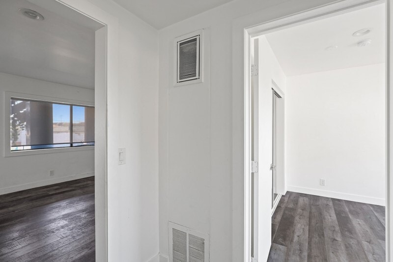 Building Photo - 215 N Fickett St