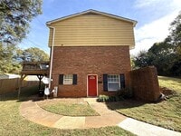 Building Photo - 409 Hawley Ave