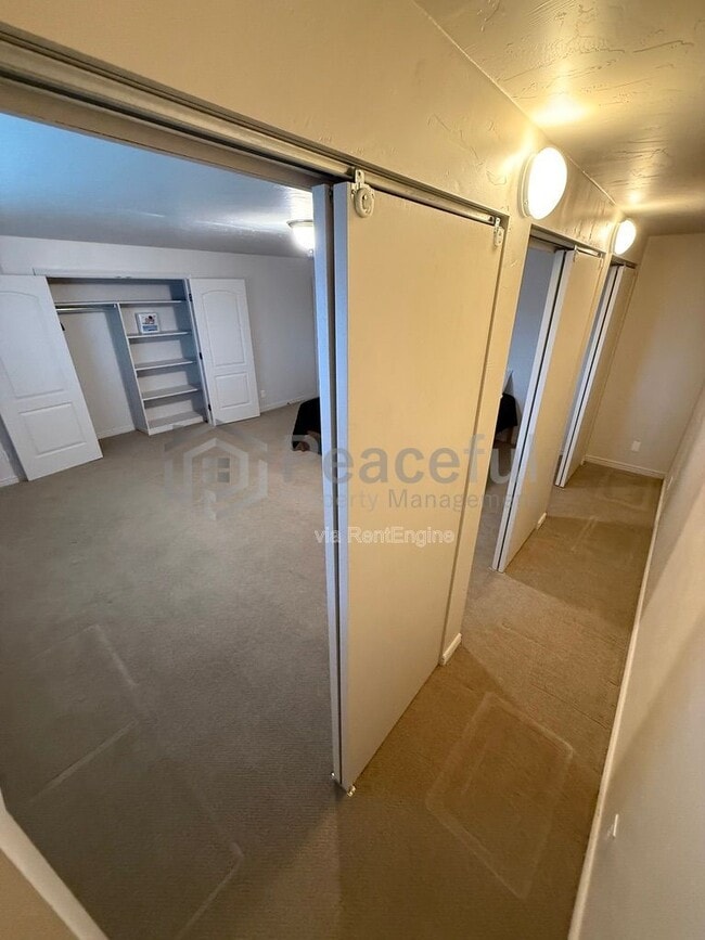 Building Photo - 5386 Emmeline Dr