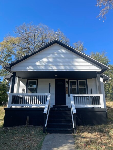 Building Photo - 1233 N Spanish St