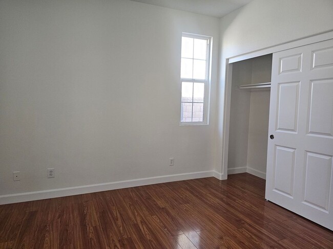 Building Photo - 2862 Echo Springs Dr