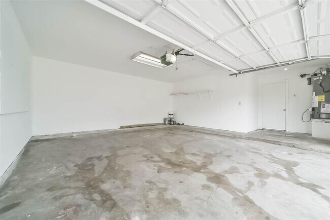 Building Photo - 7206 Gallant Glen Ln