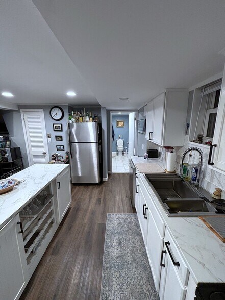 Building Photo - 51 Bellevue Ave