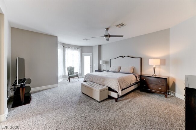 Building Photo - 5 Chateau Whistler Ct