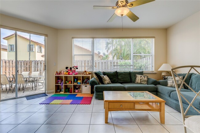 Building Photo - 11264 NW 54th Terrace