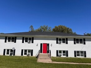 Building Photo - 2413 24th St