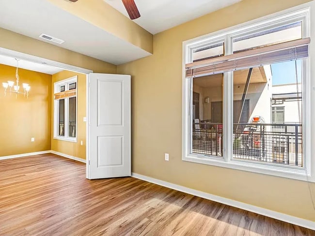 Building Photo - 2150 S Main St