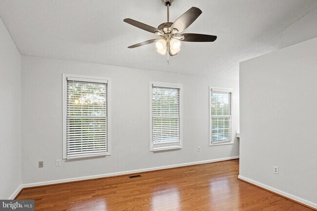 Building Photo - 7951 Brightmeadow Ct