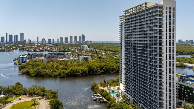 Building Photo - 16385 Biscayne Blvd