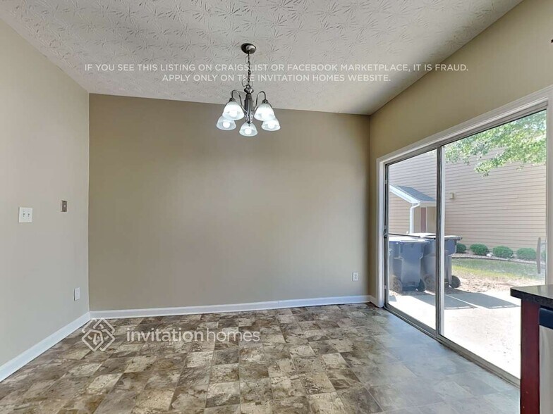Building Photo - 1509 Park Grove Dr