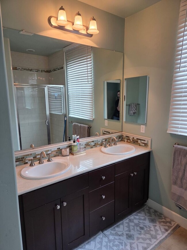 Building Photo - Beautiful home for rent in Atascadero