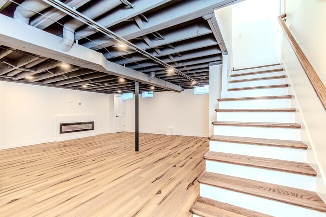 Building Photo - Charming & Updated 3-Bedroom Home for Lease in Birmingham