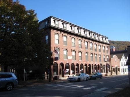 Primary Photo - Canal House